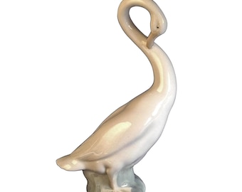 Vintage NAO Spain Swan Porcelain Figurine Glazed Bird Sculpture Spanish Porcelain Decor