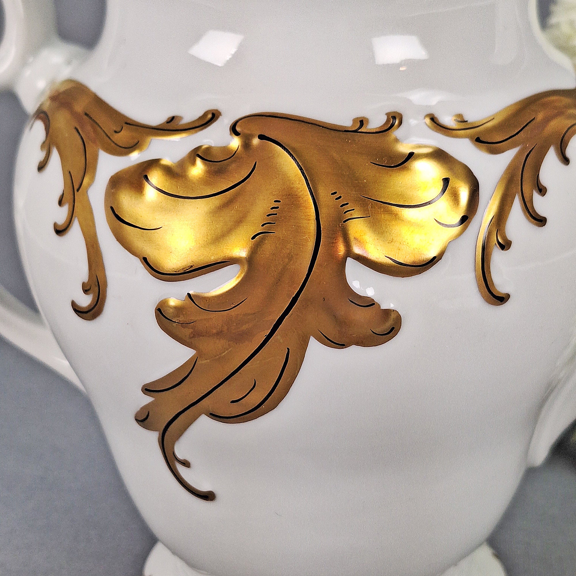 Vintage Walbrzych Selb Tea Set White Heavy Gold Scrolls Vintage Walbrzych Selb Tea Set White Heavy Gold Scrolls