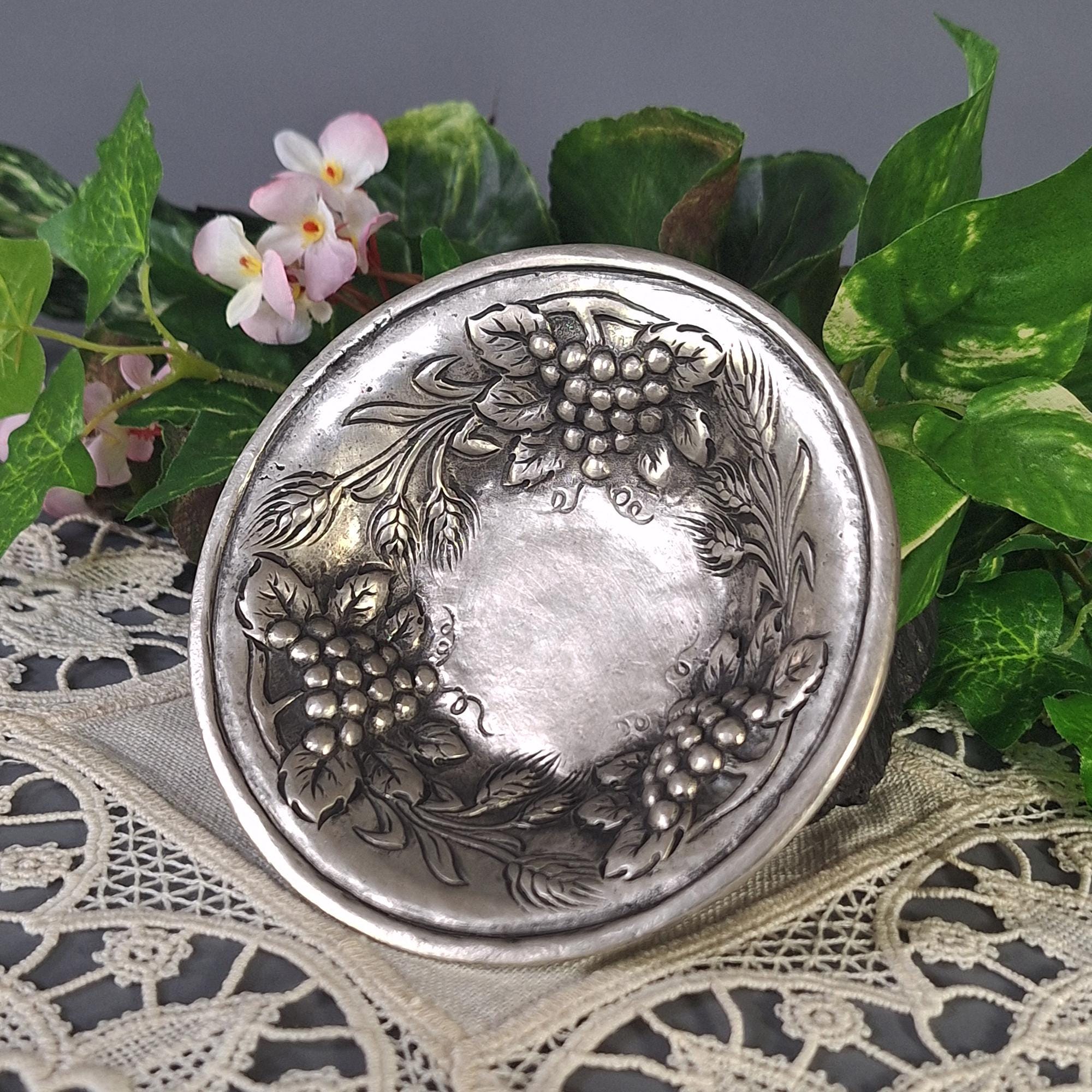 Vintage Grapevine Pewter Trinket Dish: EPU Etain Zinn 95% Mid