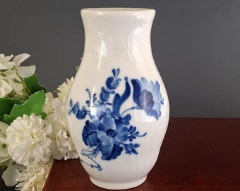 ロイヤルコペンハーゲンの花瓶：ミッドセンチュリーの青白磁 