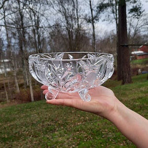 Vintage Cut Crystal Serving Bowl,Hand Cut Crystal Candy Dish,Fruit bowl,Crystal Serving Bowl, Gift Bowl, Floral Pattern, Decorative Bowl
