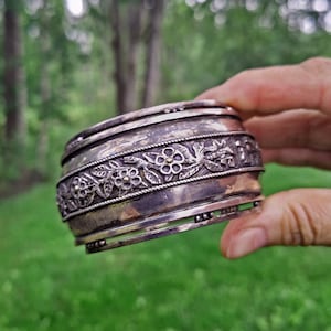 Unique Heavy Silver  Bracelet,925 Sterling Silver 114 gram and Gold Plated Four-Leaf Clover Centerpiece Handcrafted,One-of-a-Kind 1990s