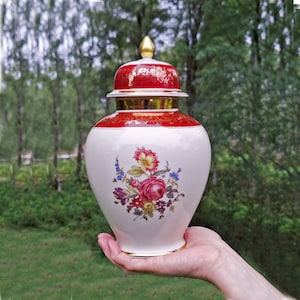 Vintage Lidded Vase and Floral Design, Gold Trim ,Mark Zeh Scherzer Bavaria Germany,Porzellanfabrik Zeh, Scherzer Co Rare, Circa 1949-1991s