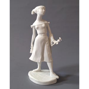 Rosenthal “Sabine” Modernist Porcelain Figurine, Bidlingmaier Design, Kunstabteilung Selb, Germany 1950s–60s, White Collector’s Sculpture