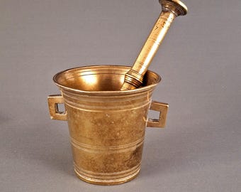 Antique Brass Mortar and Pestle – Rustic Apothecary Herb Grinder