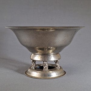 Antique Pewter Bowl by GEROTIN (Danish), Swedish Honorary Award, Hammered Finish, Art Nouveau Design, Scandinavian, 1915–1923