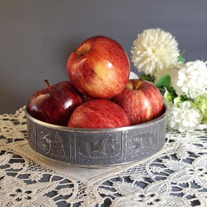 Aksel Holmsen Pewter Bowl, Norway 1950s, Viking Relief Scene, Scandinavian Modern Decor, Rare Nordic Folk Art Collectible Centerpiece