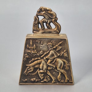 Vintage Cast Metal Cow Bell Bas Relief Medieval Scene with Queen, Knight, and Squire Slaying Wolf  Unique rare Find, Sweden Mid-20th Century