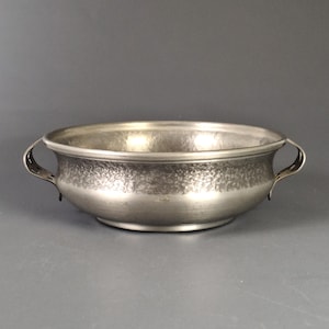 Vintage Norwegian Pewter Bowl by PE-Ka, Handmade Scandinavian Pewter Dish, Retro Pewter Decor, Collectible Nordic Home Accent, 1970s