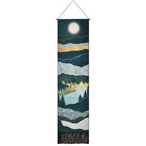 Arazzo di montagna Luna Cielo notturno stellato Arazzi Foresta Albero Lago Arazzo Natura Paesaggio Arazzo per camera