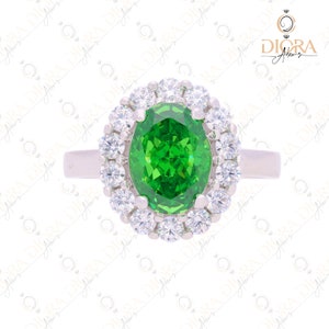 Oval shape Center Stone 10x7mm Green 4.43Ct Silver 925 Ring, Round Diamond Halo Engagement & Wedding Ring, Green Sapphire Ring