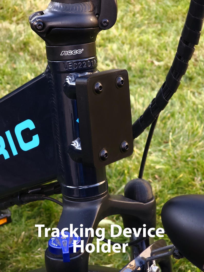 Stem Mount Tracker Holder – Plain Black