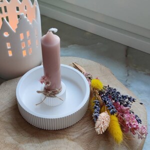 Small fluted candle plate made of Raysin image 4