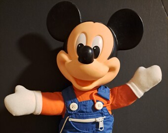 Vintage Dress Me Mickey