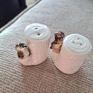 Deer and Squirrel salt/pepper shaker