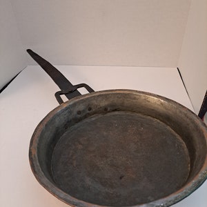 Vintage long handle, hammered copper pan image 5