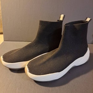 Zara women