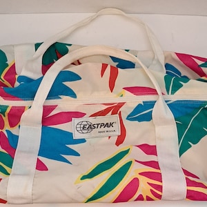 Vintage East Pak duffle bag