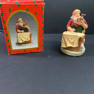 Santa making Toy