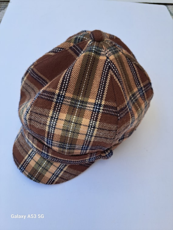 Vintage newsboy hat