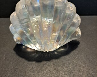 Scallop paperweight