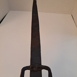 Vintage long handle, hammered copper pan image 8