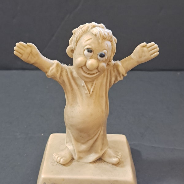 Russ Berrie figurine