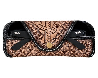 Carving Eyewear Cover