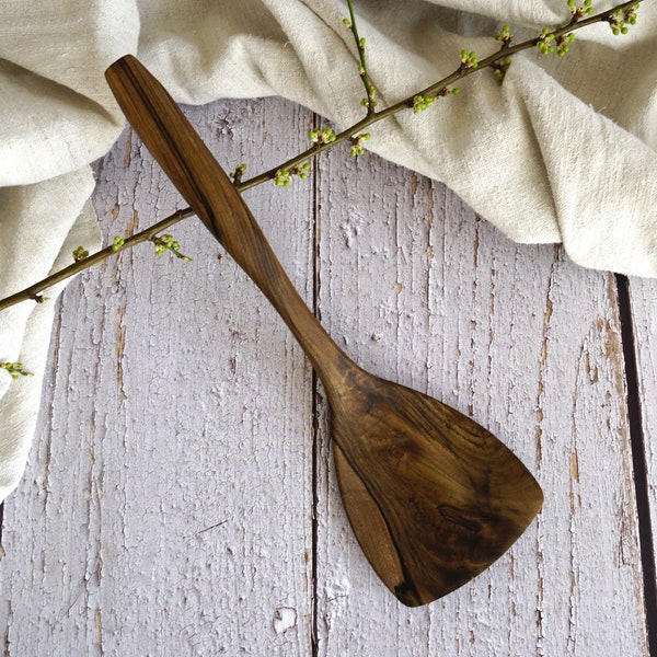 Handmade wooden spatula, Wooden turner, Carving serving utensils, Wooden utensils, Handmade wooden serving spatula, Hand carved spatula