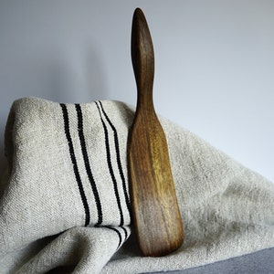 handmade spatula walnut cooking utensil wooden turner practical kitchen help exclusiv resting cooking spatula hand carved spatula spurtle