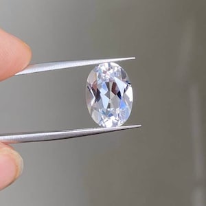 Labbtillverkade vita safirkorund ovala fasetterade AAA lösa ädelstenar för lyxiga smycken, septemberfödelsestenar (4 x 3 mm - 20 x 15 mm)
