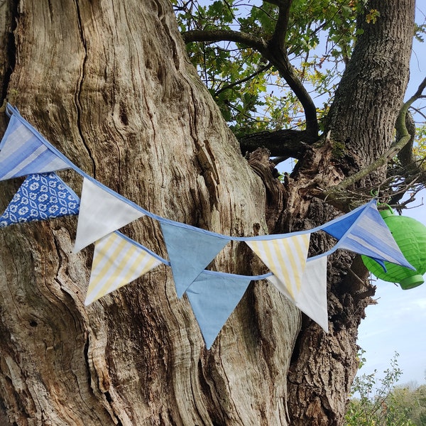 Guirlande de fanions/drapeaux en tissu "Marius"