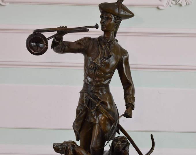 LARGE Hunting Bronze Sculpture on Marble Base - Hunter with Greyhounds and Horn acc. A.Moreau - Exclusive Gift for Hunter
