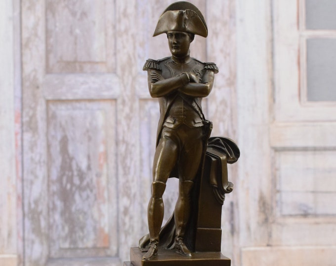 Napoleon Bonaparte Commander - Bronze Statue Sculpture  - Napoleon Art - Vintage Statue - Gift Idea - Home and Office Decor