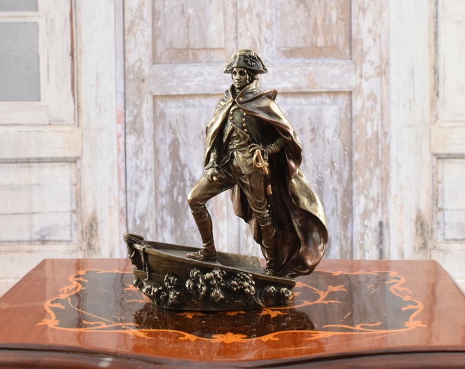George Washington Crossing the Delawarestatue Statue - American general, politician, statesman - Exclusive Gift -