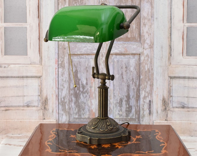 Banker Dark Brass Lamp - Elegant Office Lamp with Green Glass - Office Desk Lamp - Green Shade - Gift for Student - Home Decor