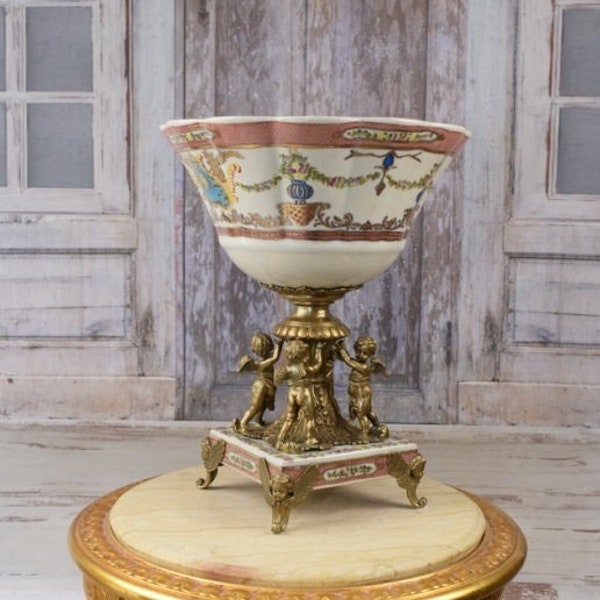 Very Rare! Bowl Porcelain with Bronze 4 Angels - Porcelain Plateau - Flowers Design - Vintage Gift - Home Decor - Regency Decor - Gift Idea