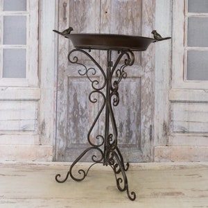 Wrought Iron Birdbath - Iron Birds Drinker - Fountain Outdoor - Garden Gift - Garden Feeder for Birds - Home Garden Decor