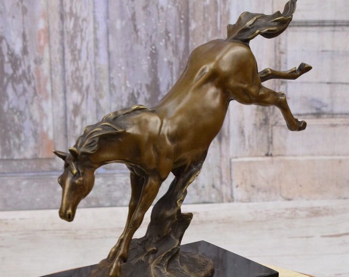 Wild Horse Bronze Sculpture on Marble Base - Nice Horse Art Work Sculpture - Horse Art - Home and Garden Figurine - Vintage Gift