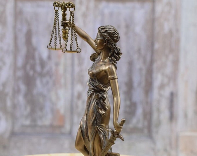Lady Justice Sculpture Bronze - Figurine - Art Work Statue - Gift for Lawyer and Judge - Statue Justitia -
