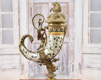 Vintage Porcelain Cornucopia: Bronze Horn of Plenty Ornament