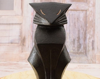 Modernist Black Cat Sculpture - Cast Iron Modernist Cat - Vintage Cat Statue - Elegant Home Decor - Abstract Hubley Cat Figure - Art Work