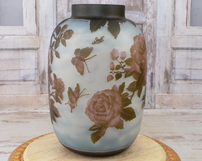 Limited Flower Vase - 3d Rose Design - Blue and Purlple Glass Vase - Emile Galle Style - Handmade Glass - Wedding Gift Idea - Home Decor