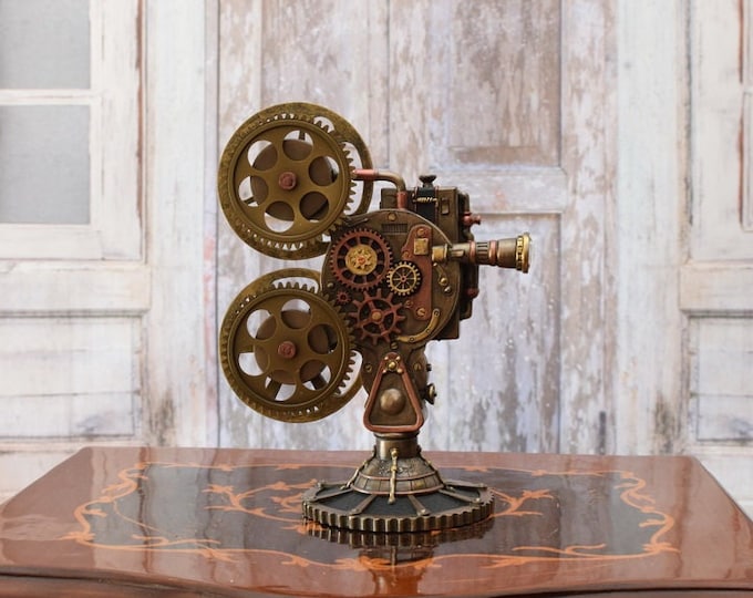 Steampunk Camera Statue - Battery Operated Lamp - Art Work Statue - Home Decor - Gift Idea