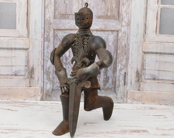 Vintage Metal Armored Knight Statue: Kneeling Warrior Sculpture