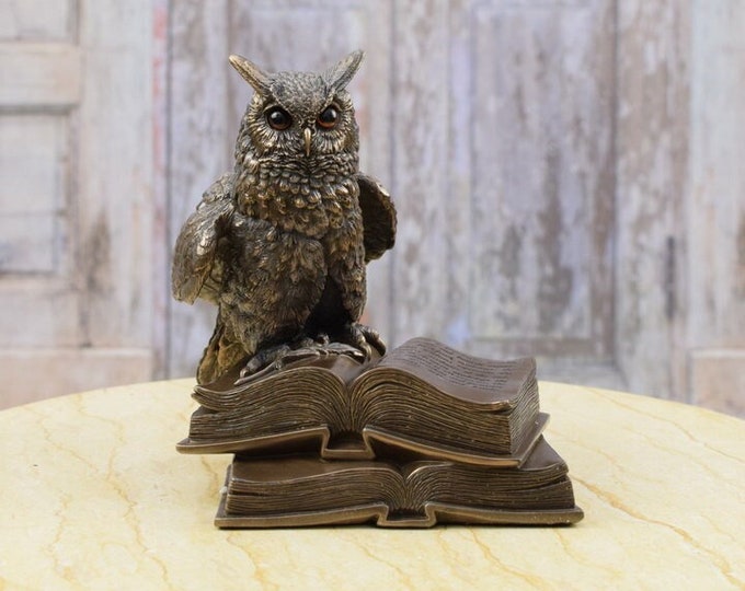 Owl on Books Statue - Owl Art Work - Symbol of Wisdom Figurine - Gift for Student - Elegant Statue - Home Decor - Gift Idea