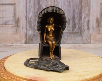 箱入り金メッキブロンズ女性像：ユニークな室内装飾 - Etsy 日本