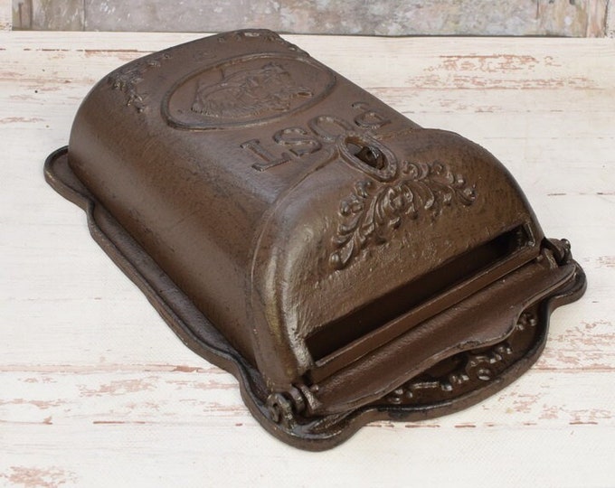 Cast Iron Letterbox with Horses - Mailbox A4 Letters - Vintage Style Post - Home and Garden Decor - Unique Gift - Vintage Post