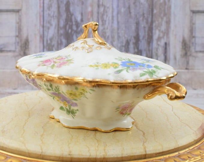 Amazing Large Porcelain Vase - Vintage Casket Goldene Ornaments - Home Decor - Richly Decorated - Kitchen Decor -Unique Gift