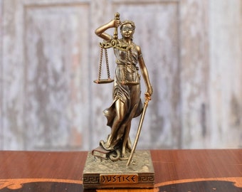 Mini Lady Justice Sculpture Bronze - Figurine - Art Work Statue - Gift for Lawyer and Judge - Statue Justitia - Miniature Statue